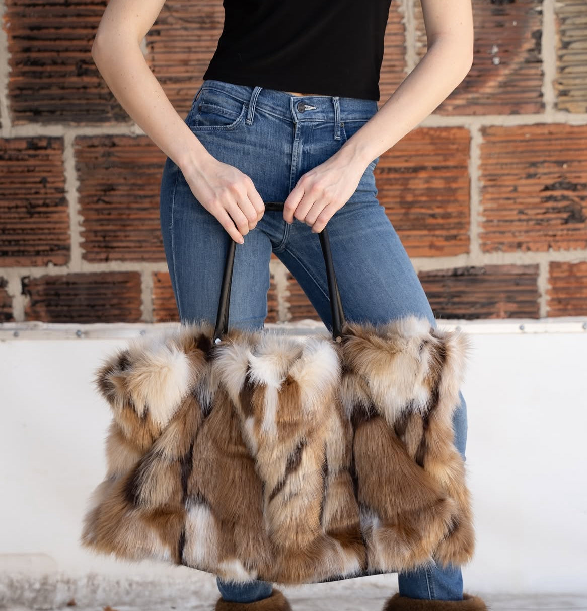 ROXANA-BROWNMULTI FAUX FUR HANDBAG – Shoe Snobb