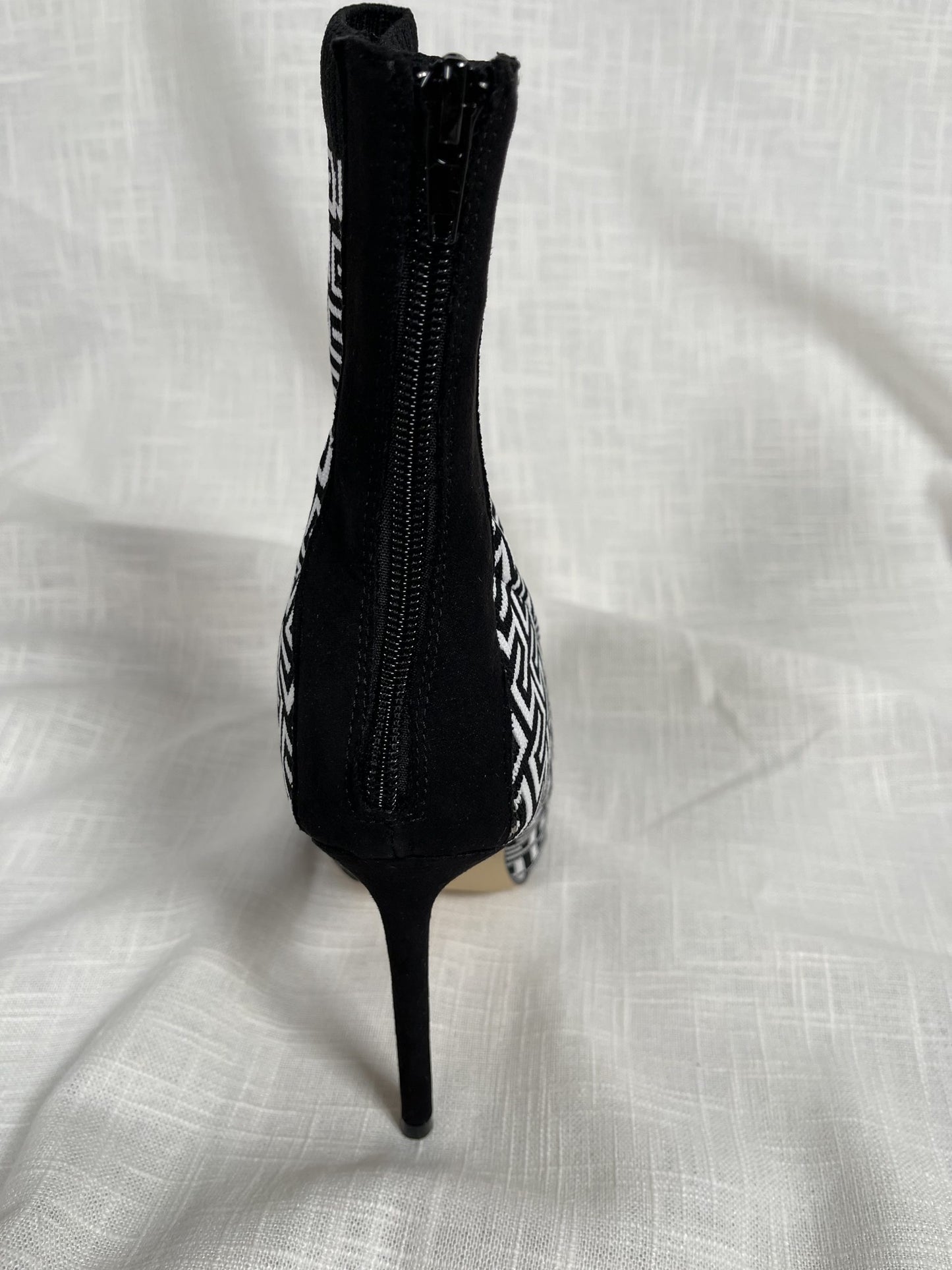 Condition Geometric Sock Bootie
