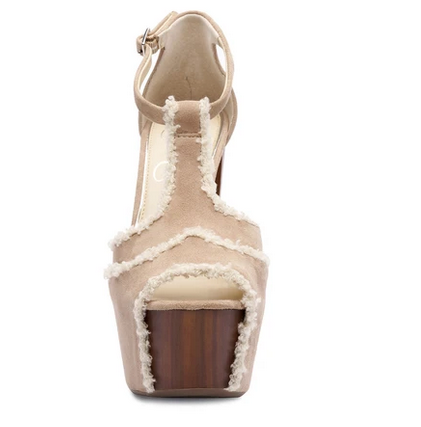 Dani - Shoe Snobb