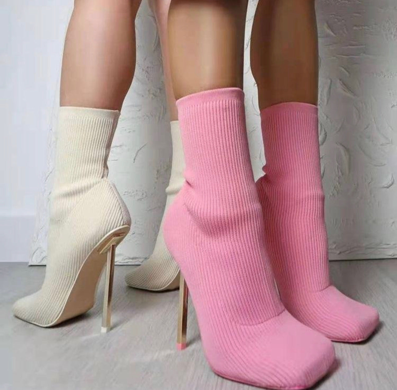 Qwinny Sock Booties